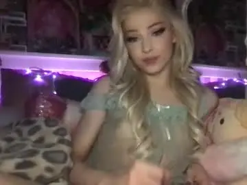 Nude Webcam with pr1ncesswand - Chaturbate