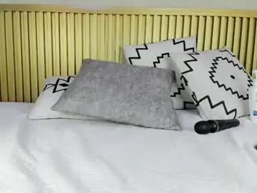 Adult Webcams with layla_banks_ - Chaturbate