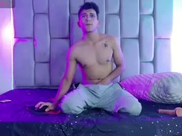 Best Webcam with twinksecrets_ - Chaturbate