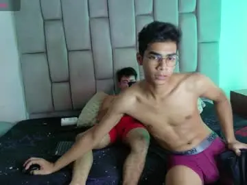 Best Webcam with twinksecrets_ - Chaturbate