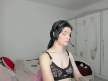 Live Porn with maya_and_guests - Chaturbate