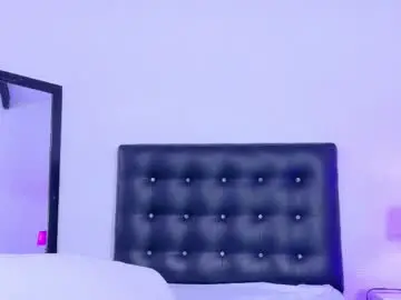 Watch Live Sex Cams with skinny_hottie18 - Chaturbate