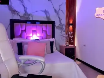 Live Porn with jeen_taylor - Chaturbate