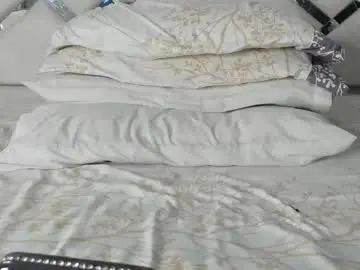 Sex Cam with maybelline_666 - Chaturbate