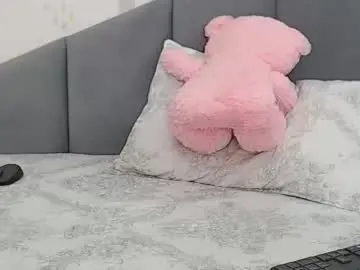 Live Porn with lovellykitty_1 - Chaturbate