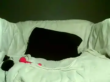 Free Live Porn with luvu4everxxx - Chaturbate