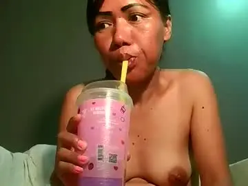 Live Sex Cam with luvu4everxxx - Chaturbate