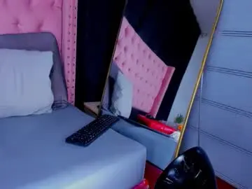 Nude Webcam with meriland_hh - Chaturbate