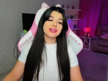 Live Porn with snowingwinter - Chaturbate