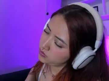 Nude Webcam with saelivrae - Chaturbate