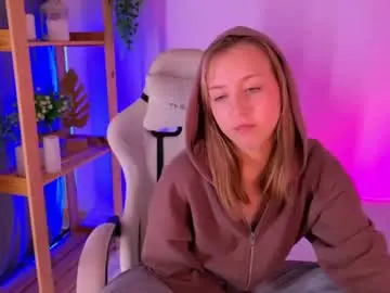 Live Sex Cam with cindylovesmith - Chaturbate