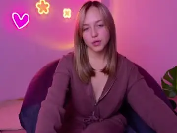 Nude Webcam with cindylovesmith - Chaturbate