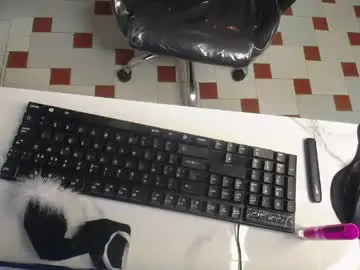 Adult Webcam with little_samy_v - Chaturbate