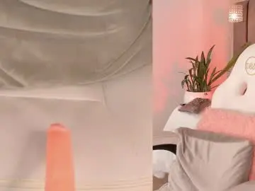 Sex Cam with taniaa_diaz - Chaturbate