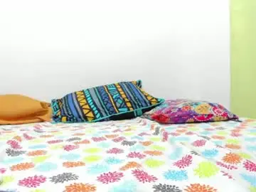 Live Sex Cam with karoli_sanz - Chaturbate