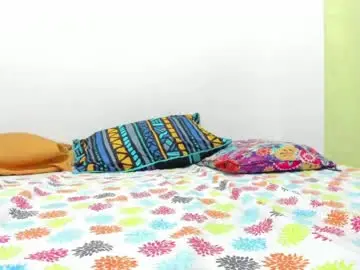 Nude Webcam with karoli_sanz - Chaturbate