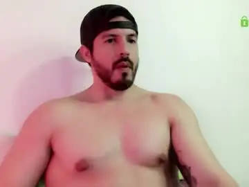 Live Sex with kolombianox - Chaturbate