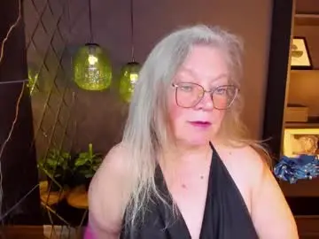 Adult Video Chat with natalicloud - Chaturbate