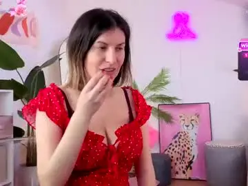 Live Sex with hannahflora - Chaturbate