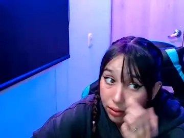 Sex Cam with skarlet_adams - Chaturbate