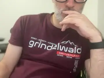 Live Sex Cam with badboymusician - Chaturbate