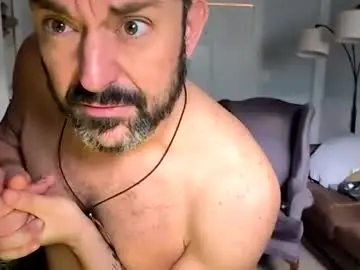 Sex Chat with hungitalian40 - Chaturbate