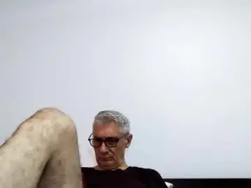 Free Live Porn with cucaio18 - Chaturbate