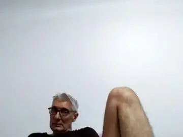 Free Porn Cam with cucaio18 - Chaturbate