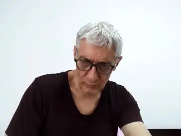 Best live sex cam show with cucaio18 - Chaturbate