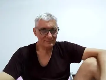 Live Sex Cam with cucaio18 - Chaturbate