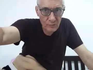 Best live sex cam show with cucaio18 - Chaturbate
