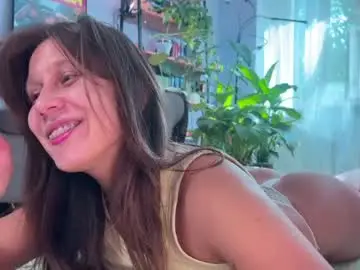 Live Sex with sasha_moormeoow - Chaturbate