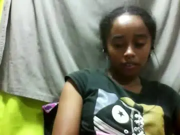 Live Sex with avontsoaldy - Chaturbate