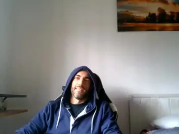 Live Sex Cam with kitosssss - Chaturbate