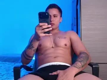 Free Porn Cam with valentinosex_1 - Chaturbate