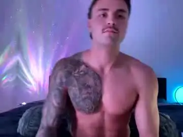 Live Porn with chasereynolds44 - Chaturbate
