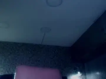 Live Sex Cam with curvyjulieth - Chaturbate