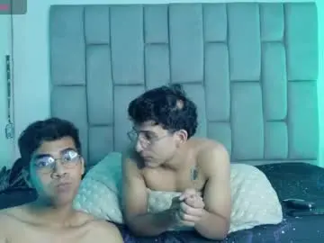 Live Sex Cam with desire4duo - Chaturbate