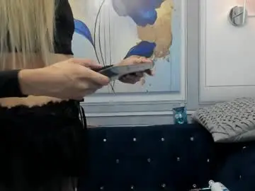 Watch Live Sex Cams with sophiesexxx_ - Chaturbate