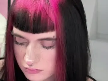 Adult Video Chat with vailyreb - Chaturbate