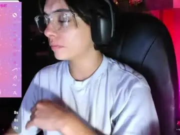 Sex Cam with isarogers_dl - Chaturbate