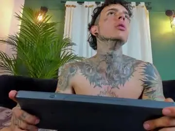 Watch Live Sex Cams with aron_ford - Chaturbate