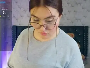 Free Live Porn with diamondfox_m - Chaturbate