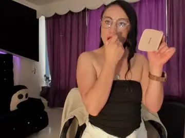 Free Porn Cam with coral_gibson - Chaturbate