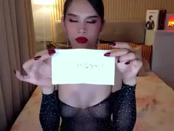 Adult Video Chat with captivatinghailey_ - Chaturbate