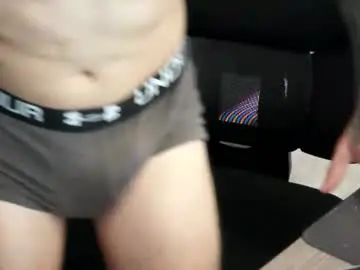 Sex Cam with versatilnorte - Chaturbate