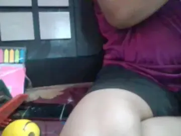 Watch Live Sex Cams with Julie - Dscgirls