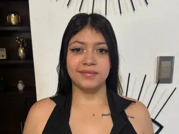 Best Webcam with AndreaGomeez_ - Imlive