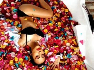 Best live sex cam show with Kaia_Gerber - Imlive