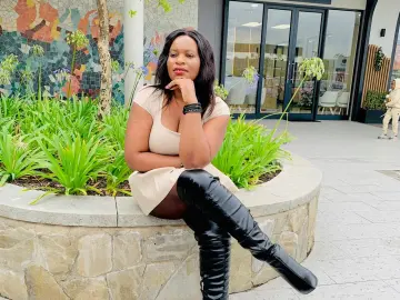 Watch Live Sex Cams with WetEbony - Imlive